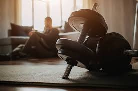 北京男篮8分不敌深圳 球迷质疑